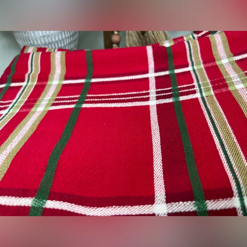 Red, White and Green Christmas Tablecloth